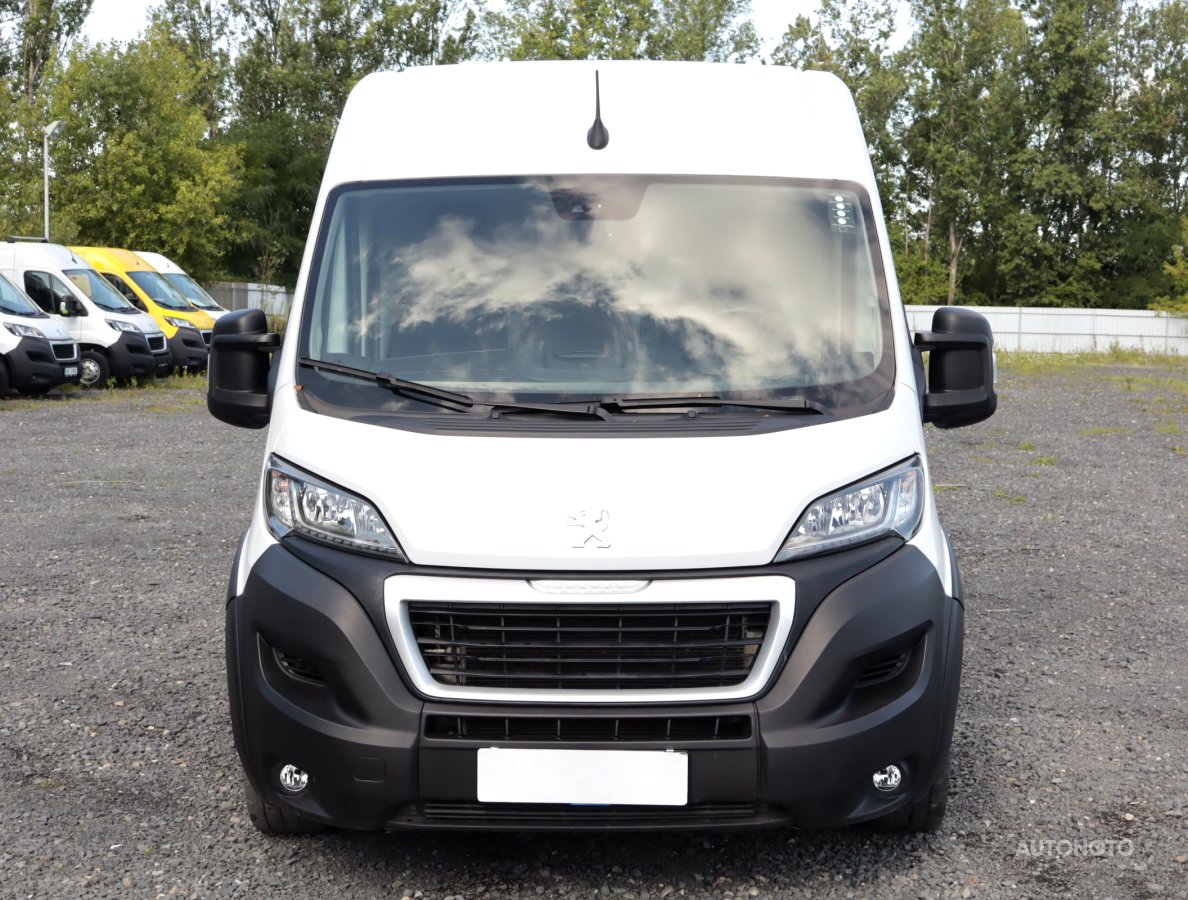 Peugeot Boxer, 2023 - pohled č. 2