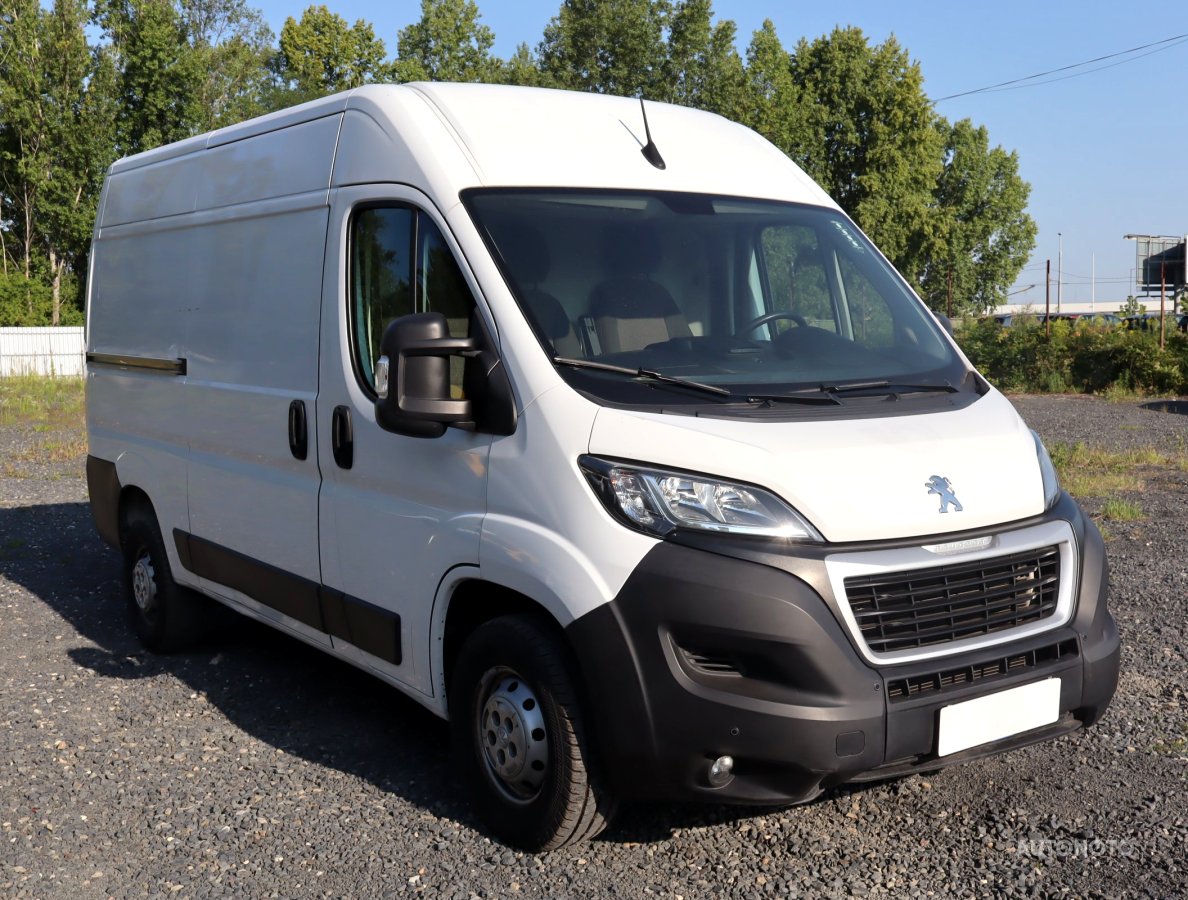 Peugeot Boxer, 2021 - celkový pohled