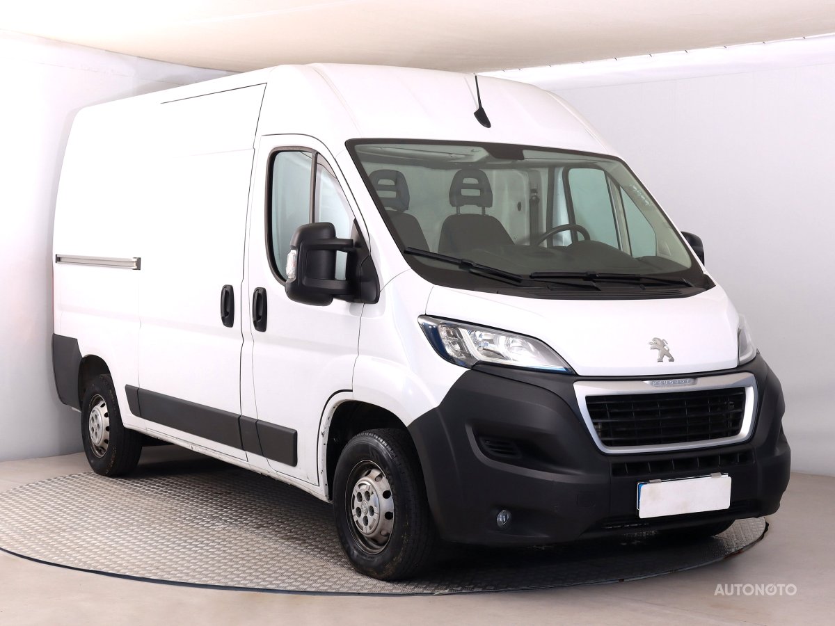 Peugeot Boxer, 2021 - celkový pohled
