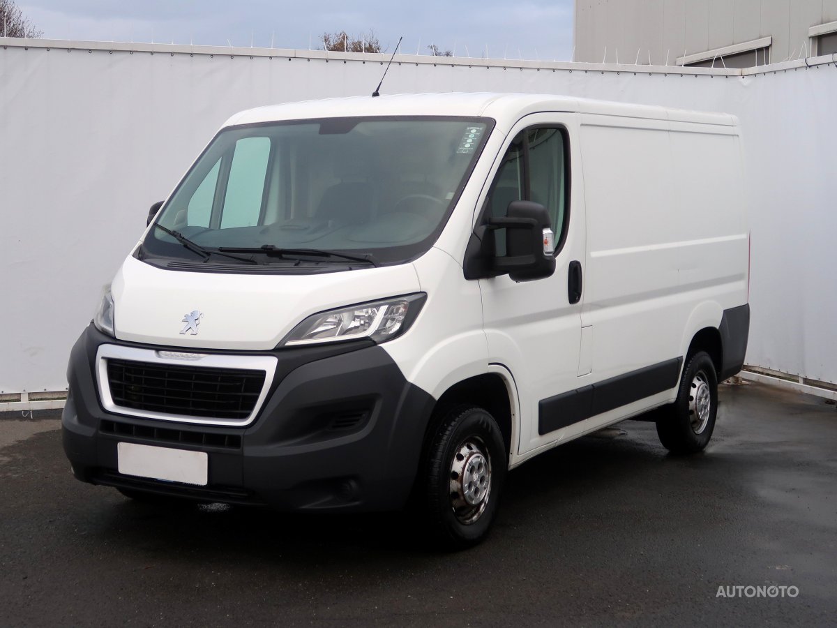 Peugeot Boxer, 2017 - pohled č. 3