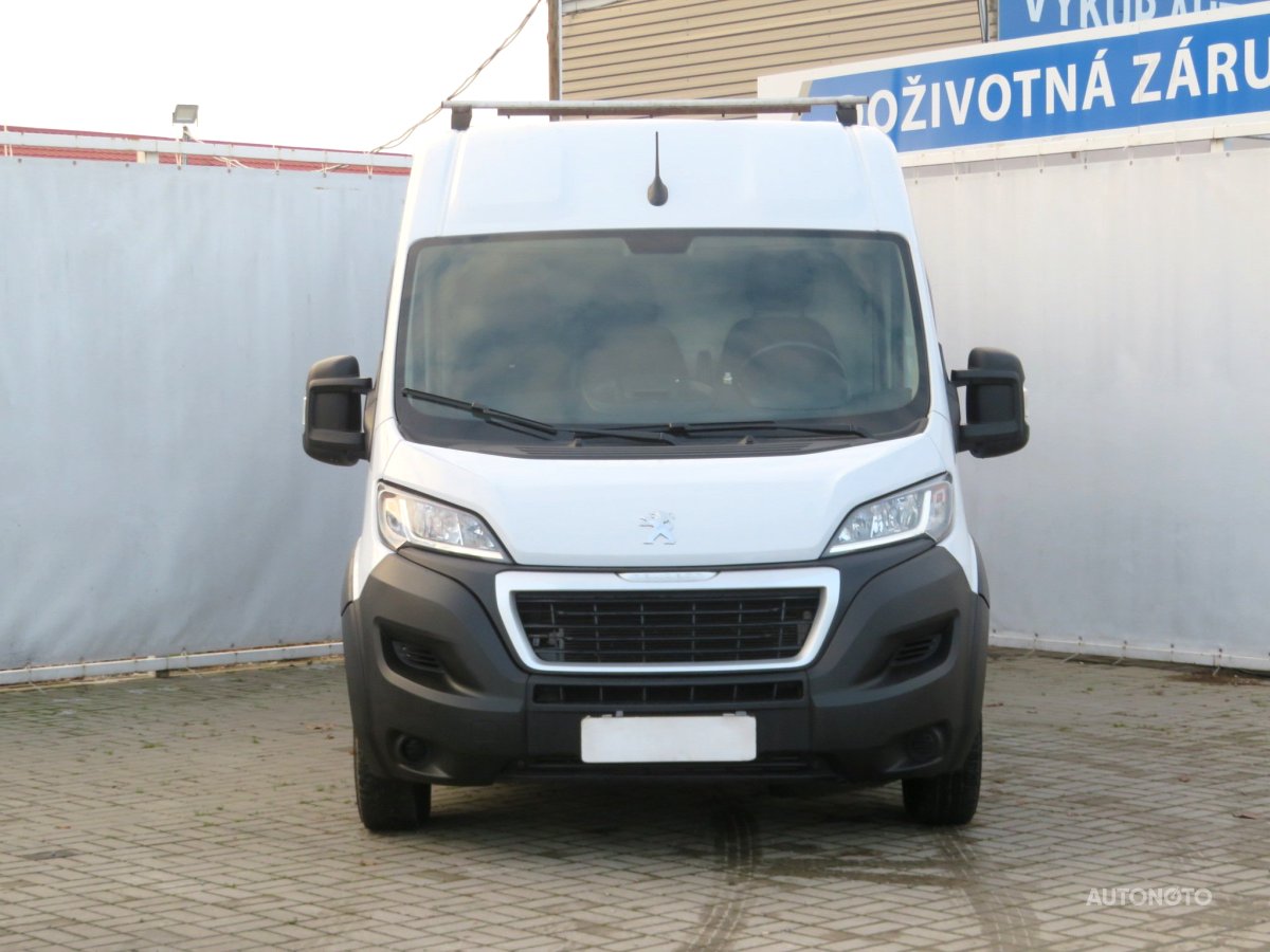Peugeot Boxer, 2022 - pohled č. 2