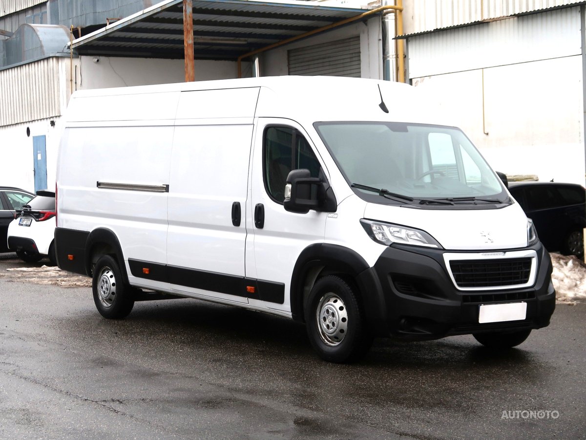 Peugeot Boxer, 2022 - celkový pohled