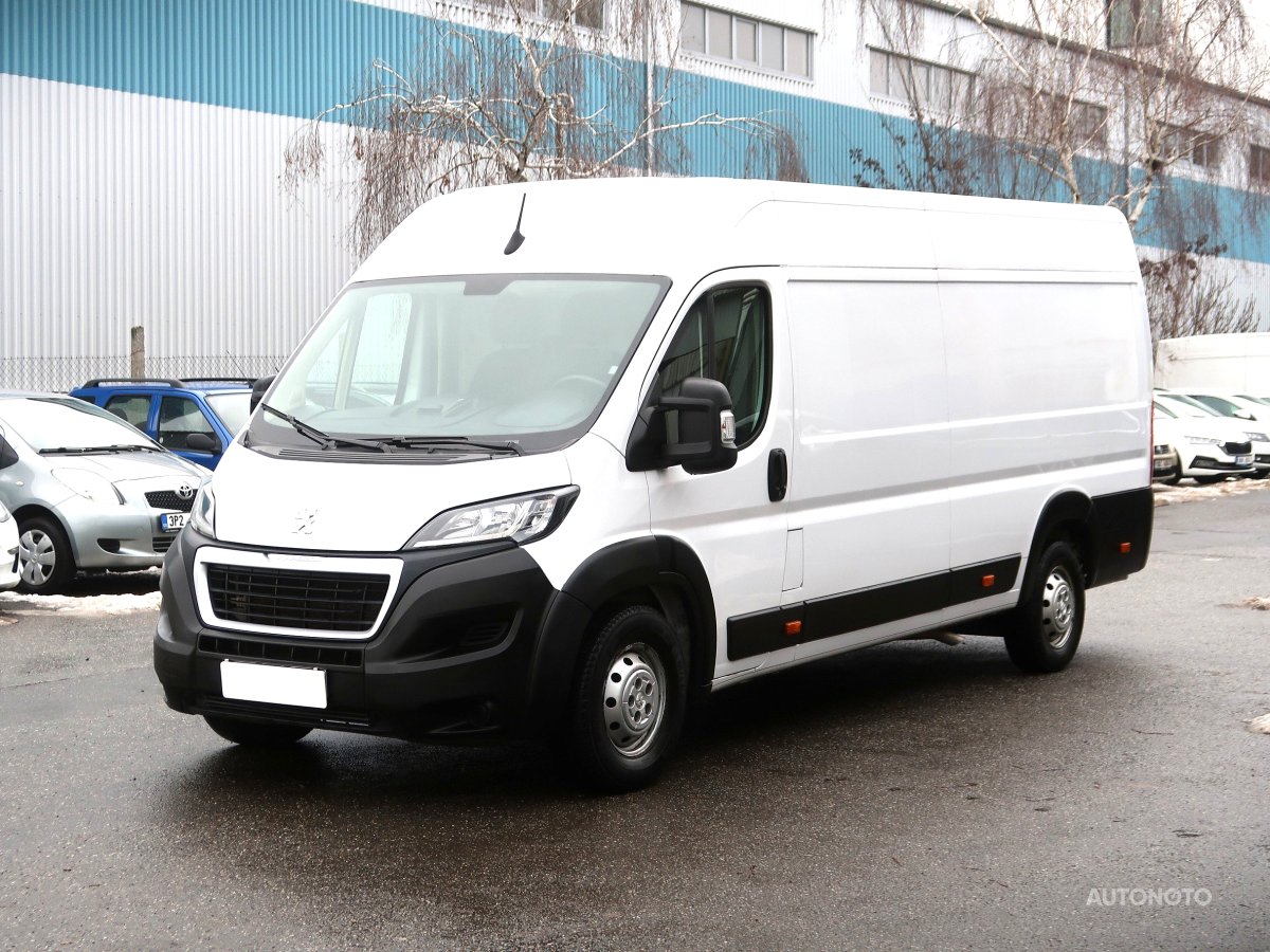 Peugeot Boxer, 2022 - pohled č. 3