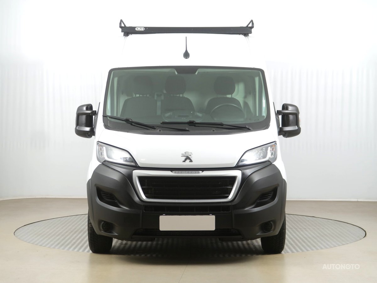 Peugeot Boxer, 2022 - pohled č. 2