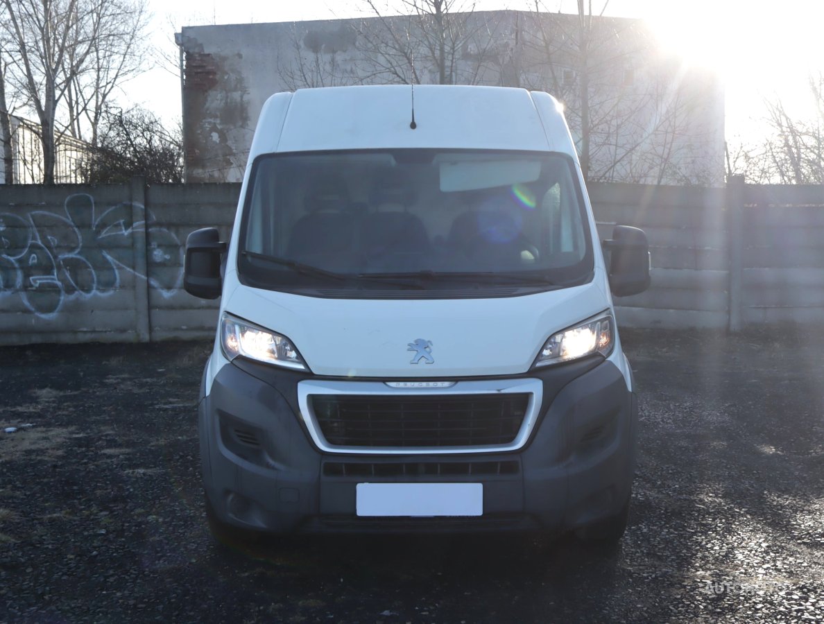 Peugeot Boxer, 2017 - pohled č. 2