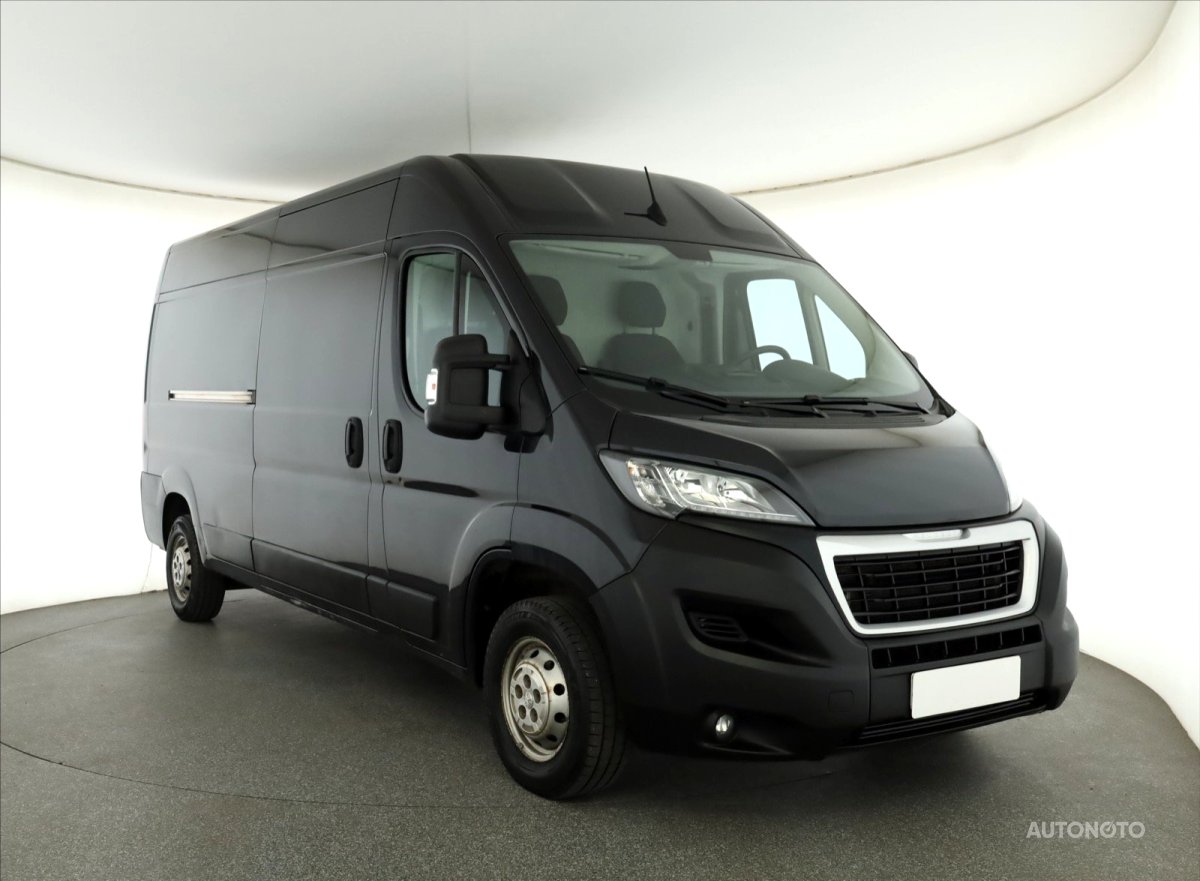 Peugeot Boxer, 2021 - celkový pohled