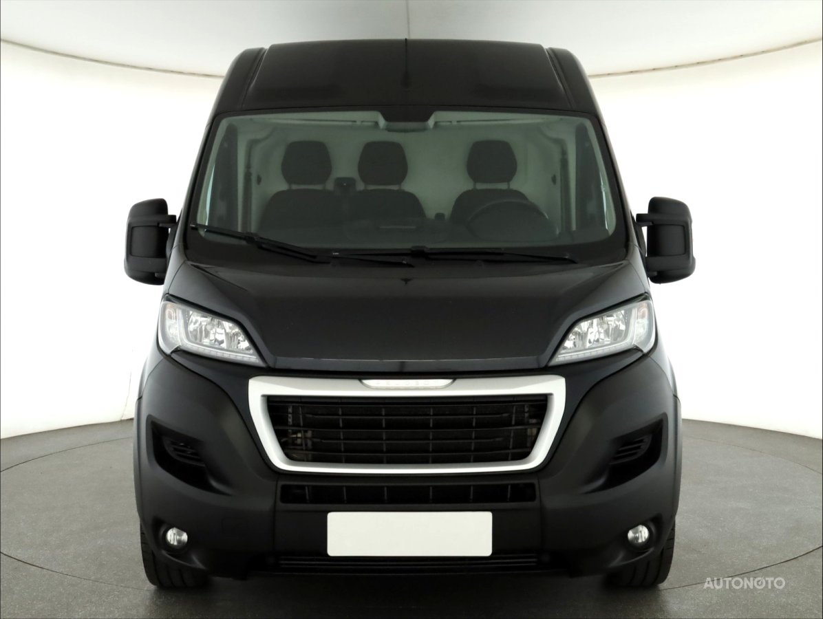 Peugeot Boxer, 2021 - pohled č. 2