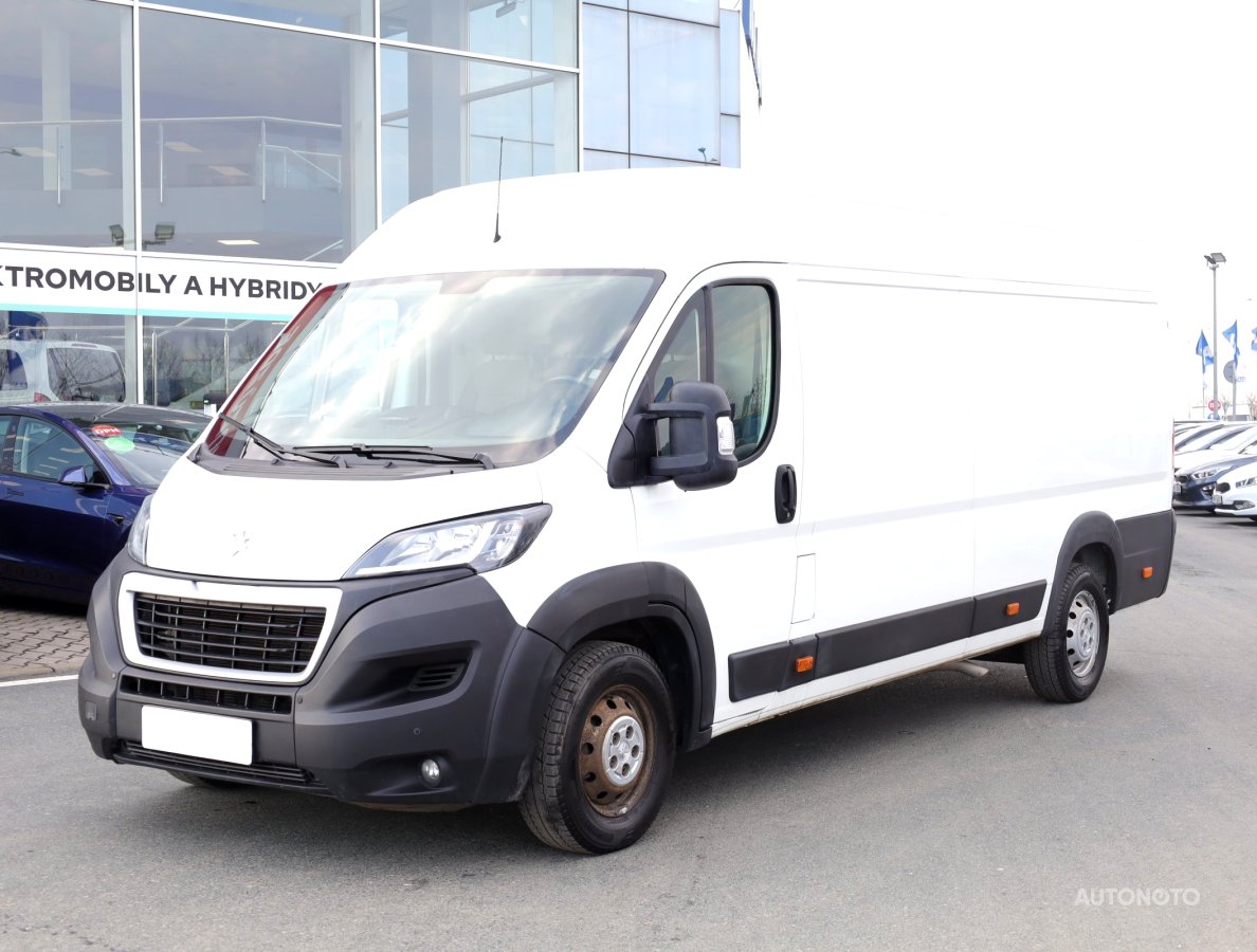 Peugeot Boxer, 2021 - pohled č. 3