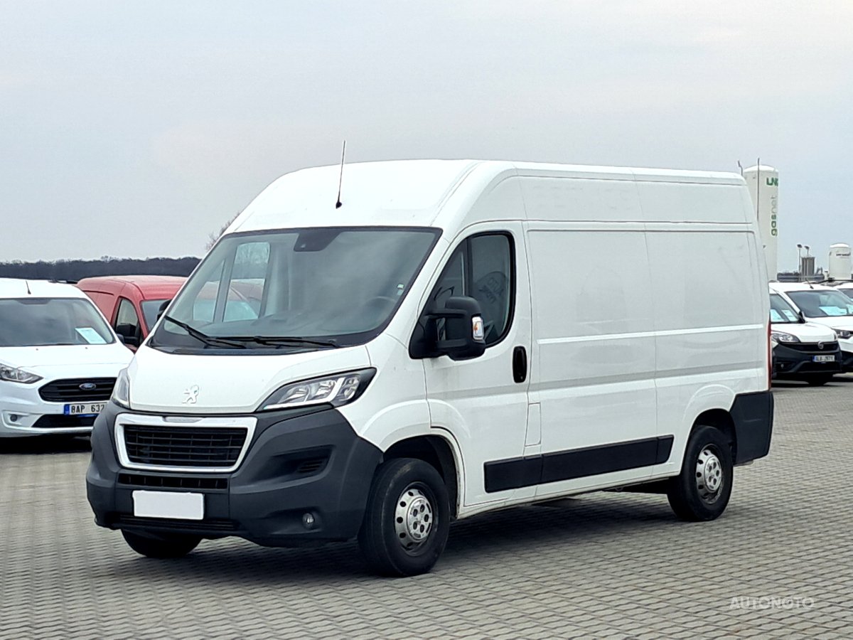 Peugeot Boxer, 2020 - pohled č. 3