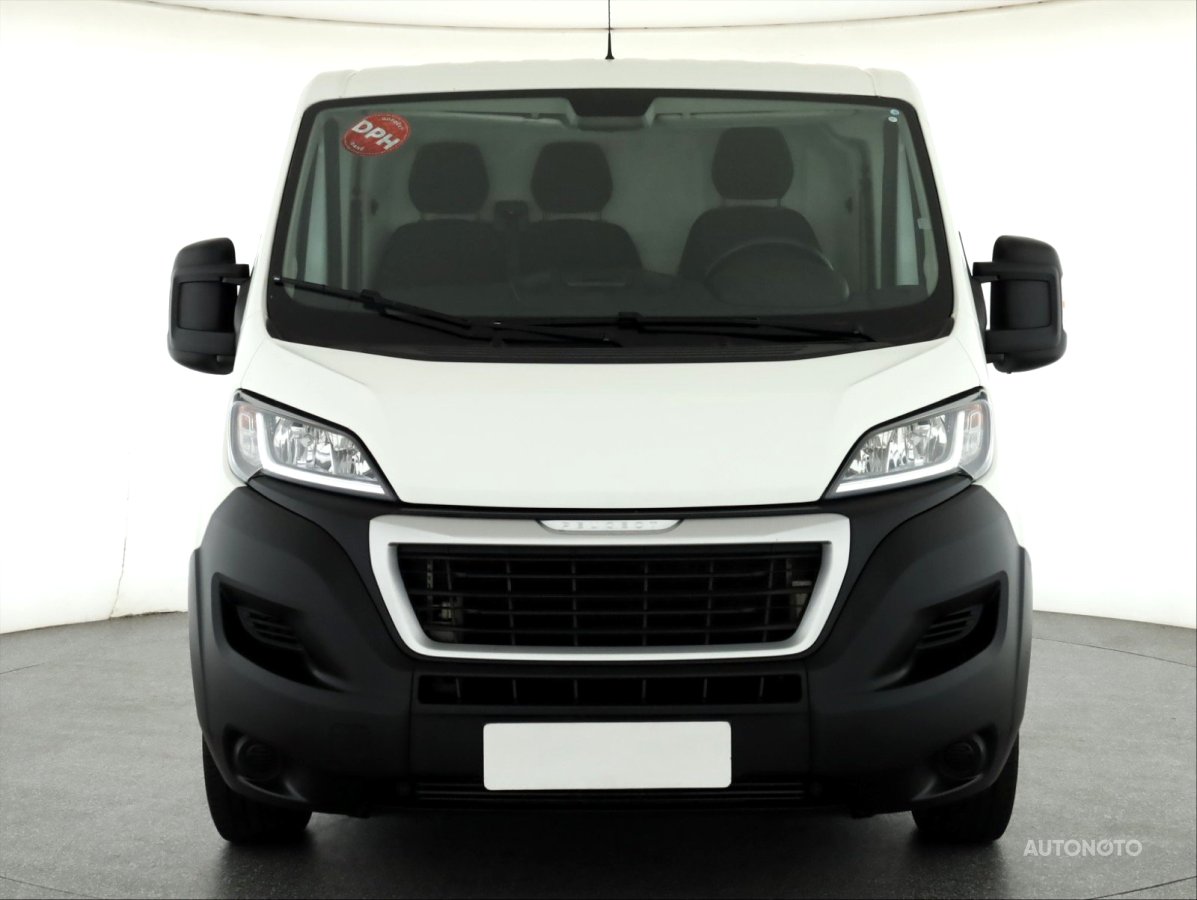 Peugeot Boxer, 2020 - pohled č. 2