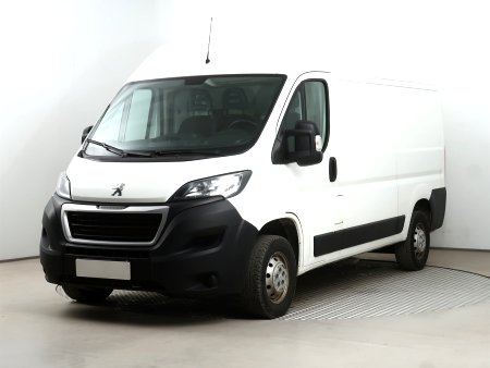 Peugeot Boxer, 2020 - pohled č. 3