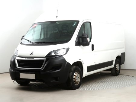 Peugeot Boxer, 2019 - pohled č. 3