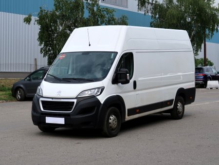 Peugeot Boxer, 2019 - pohled č. 3