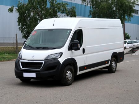 Peugeot Boxer, 2020 - pohled č. 3