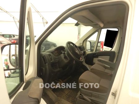 Peugeot Boxer, 2020 - pohled č. 3