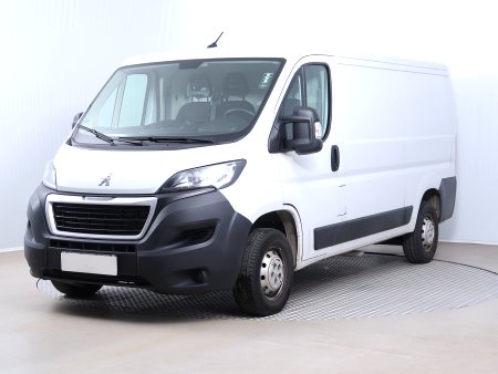 Peugeot Boxer, 2021 - pohled č. 3
