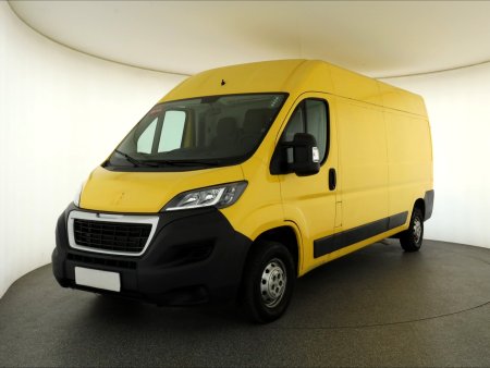 Peugeot Boxer, 2018 - pohled č. 3