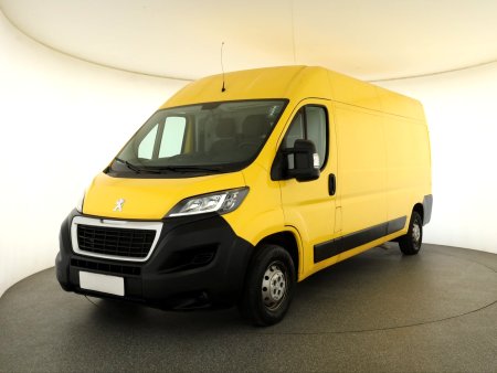 Peugeot Boxer, 2018 - pohled č. 3