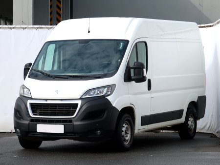 Peugeot Boxer, 2020 - pohled č. 3