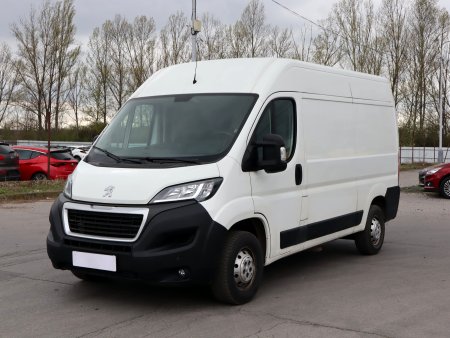 Peugeot Boxer, 2020 - pohled č. 3