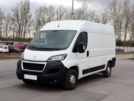 Peugeot Boxer, 2020 - pohled č. 3