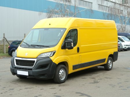 Peugeot Boxer, 2019 - pohled č. 3