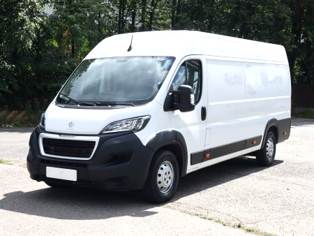 Peugeot Boxer, 2021 - pohled č. 3