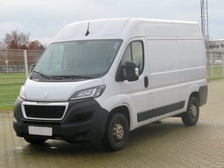 Peugeot Boxer, 2021 - pohled č. 3