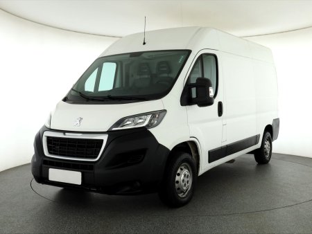 Peugeot Boxer, 2018 - pohled č. 3