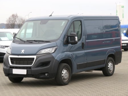 Peugeot Boxer, 2021 - pohled č. 3