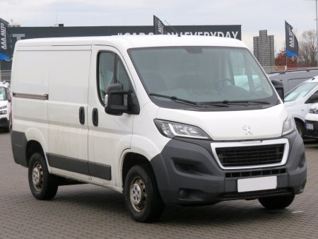 Peugeot Boxer, 2017 - pohled č. 3