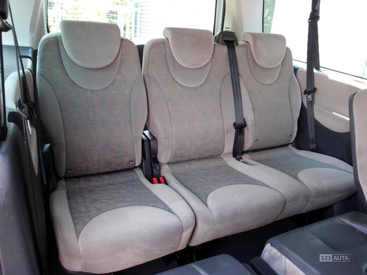 Peugeot Expert Tepee, 2008 - pohled č. 12