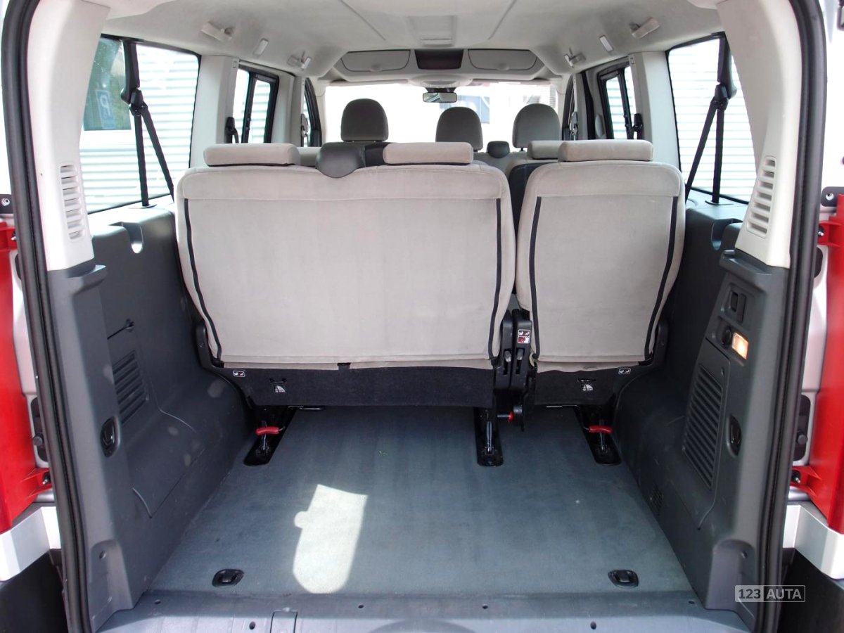 Peugeot Expert Tepee, 2008 - pohled č. 14