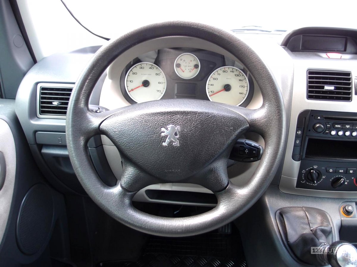 Peugeot Expert Tepee, 2008 - pohled č. 16