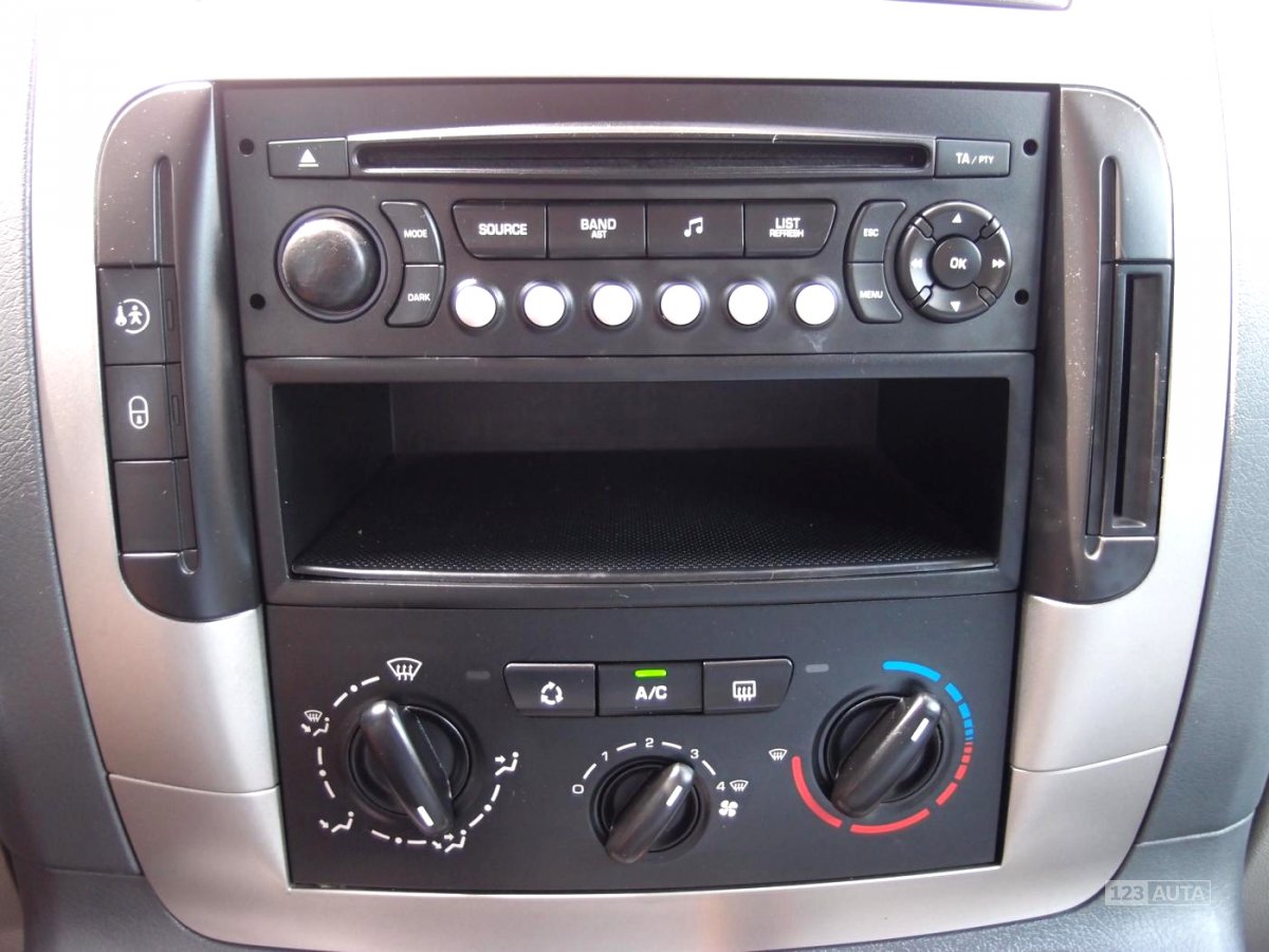 Peugeot Expert Tepee, 2008 - pohled č. 17