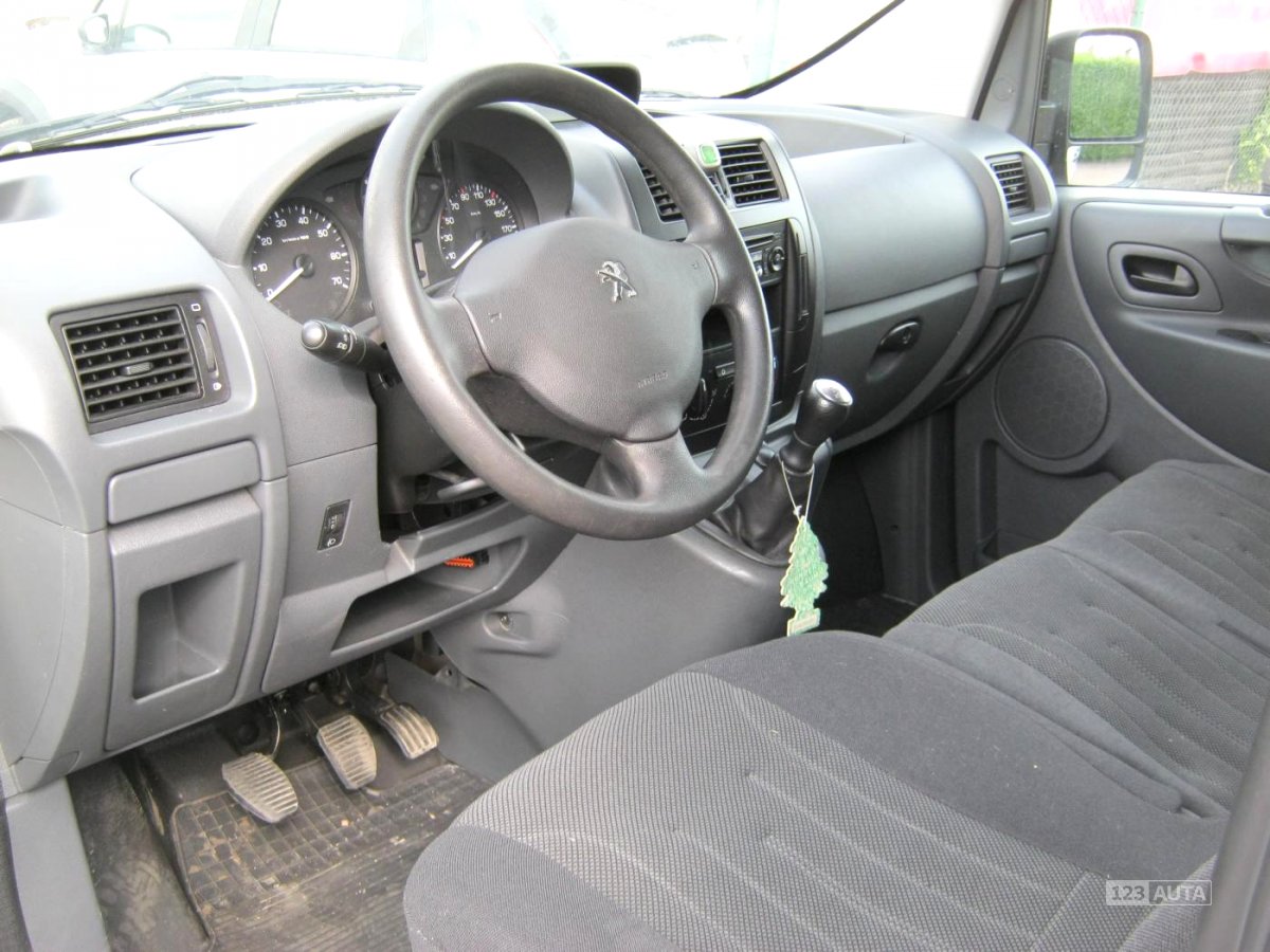 Peugeot Expert, 2013 - pohled č. 4