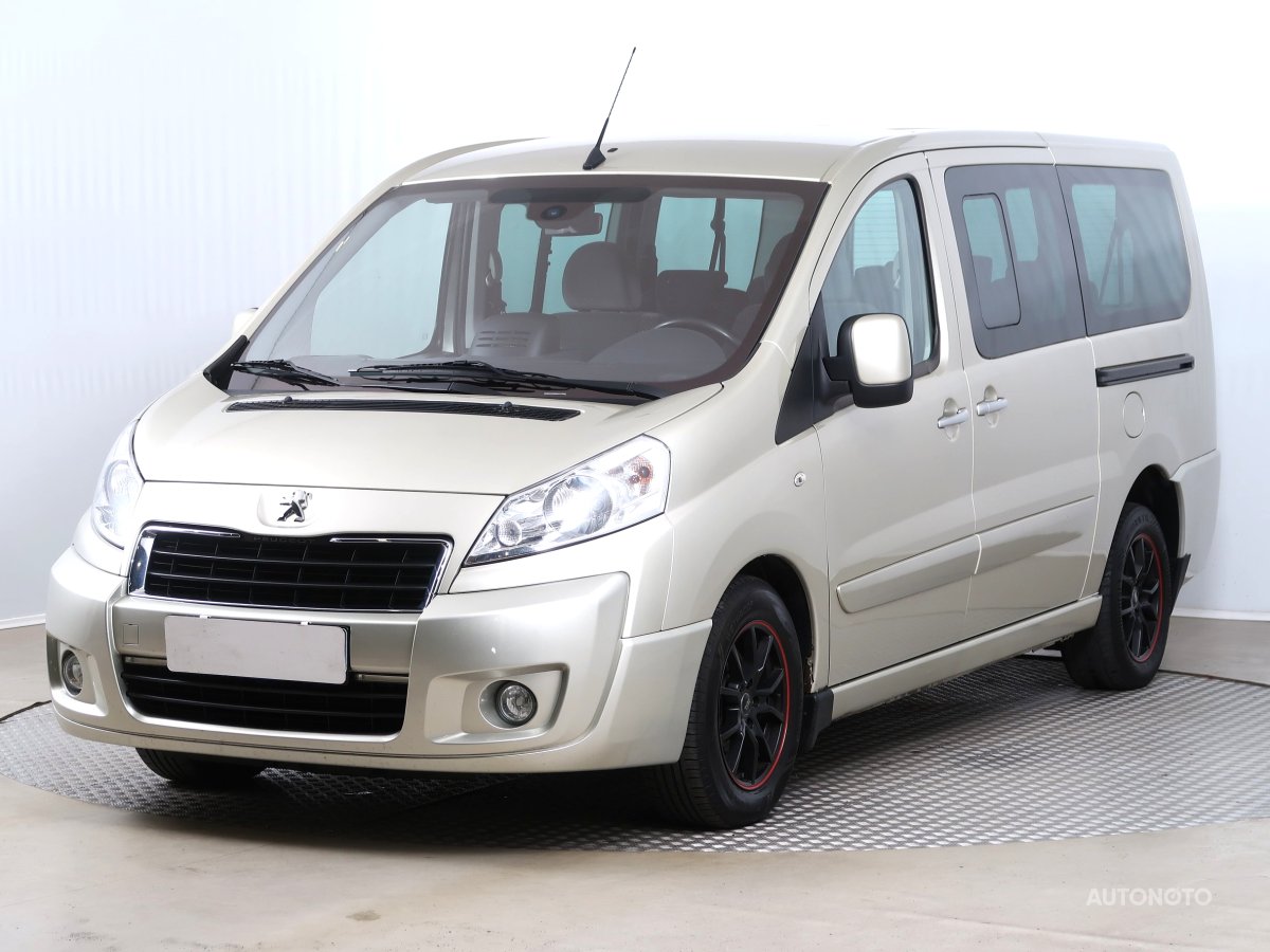 Peugeot Expert, 2015 - pohled č. 3