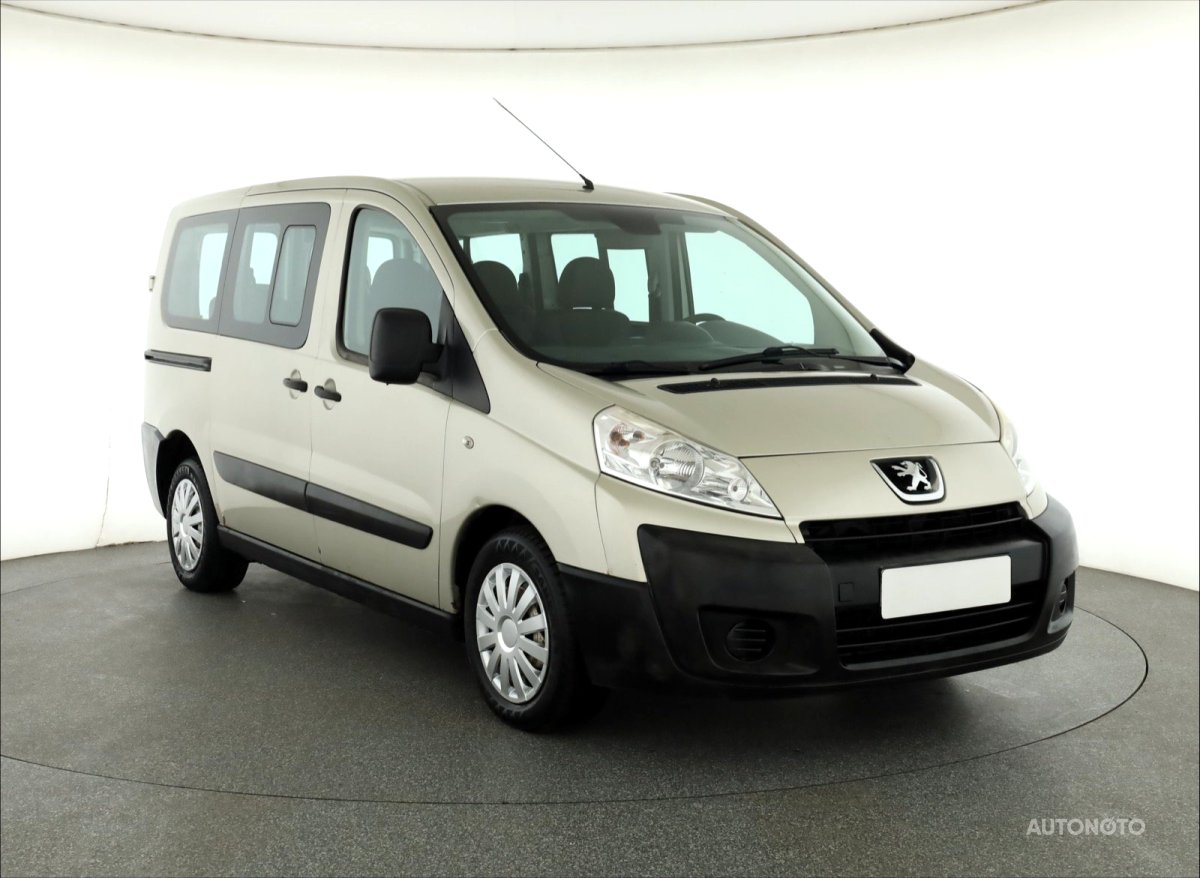 Peugeot Expert, 2011 - celkový pohled