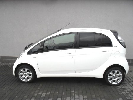 Peugeot IOn, 2013 - pohled č. 2