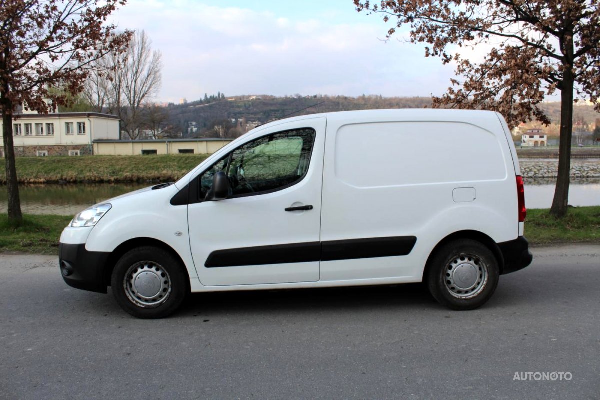 Peugeot Partner, 2011 - pohled č. 3