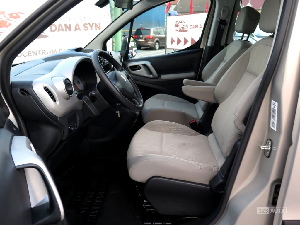 Peugeot Partner, 2011 - pohled č. 11