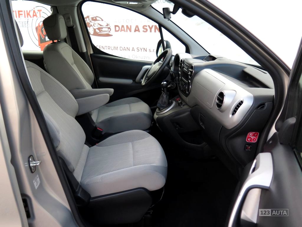 Peugeot Partner, 2011 - pohled č. 18