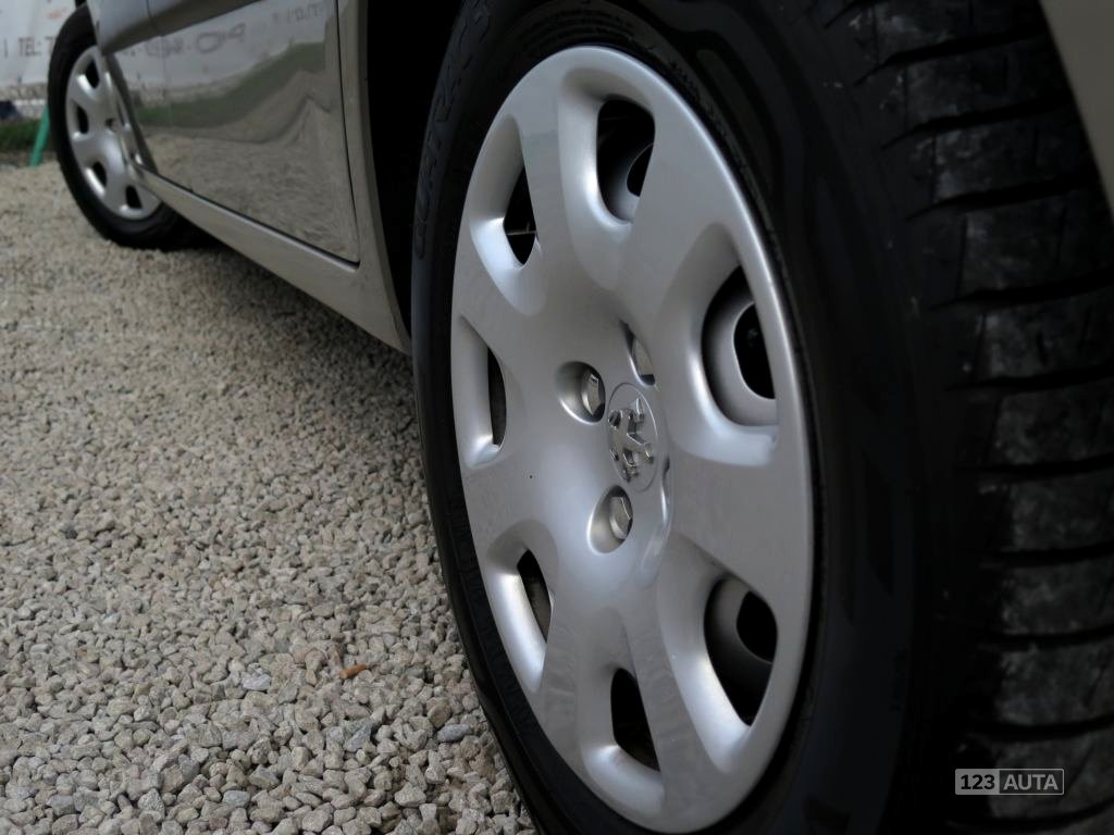 Peugeot Partner, 2011 - pohled č. 24