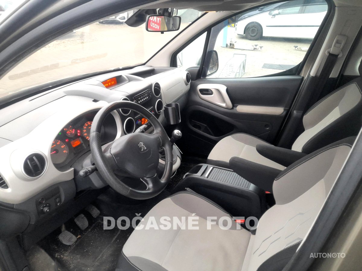 Peugeot Partner, 2012 - pohled č. 3