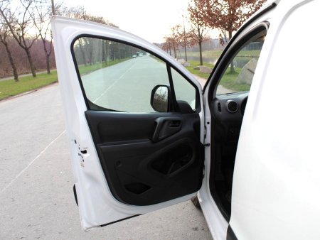 Peugeot Partner, 2011 - pohled č. 9