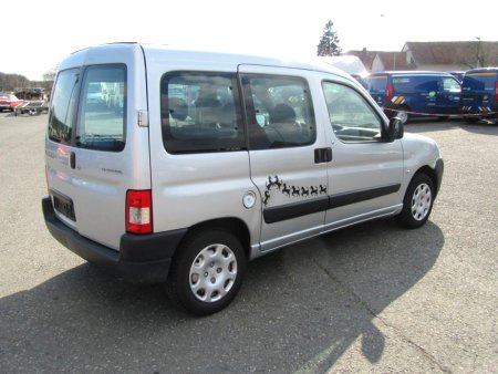 Peugeot Partner, 2006 - pohled č. 2