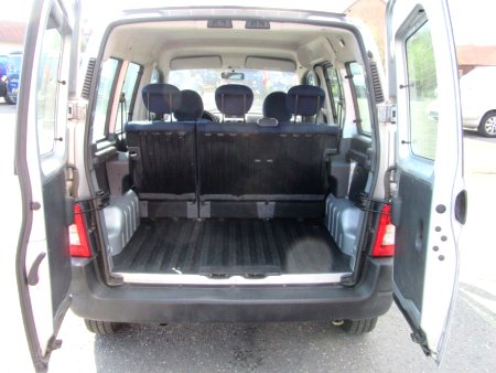 Peugeot Partner, 2006 - pohled č. 3