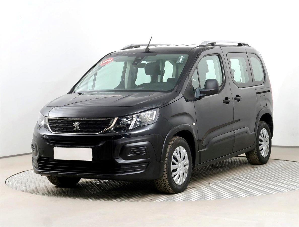 Peugeot Rifter, 2019 - pohled č. 3