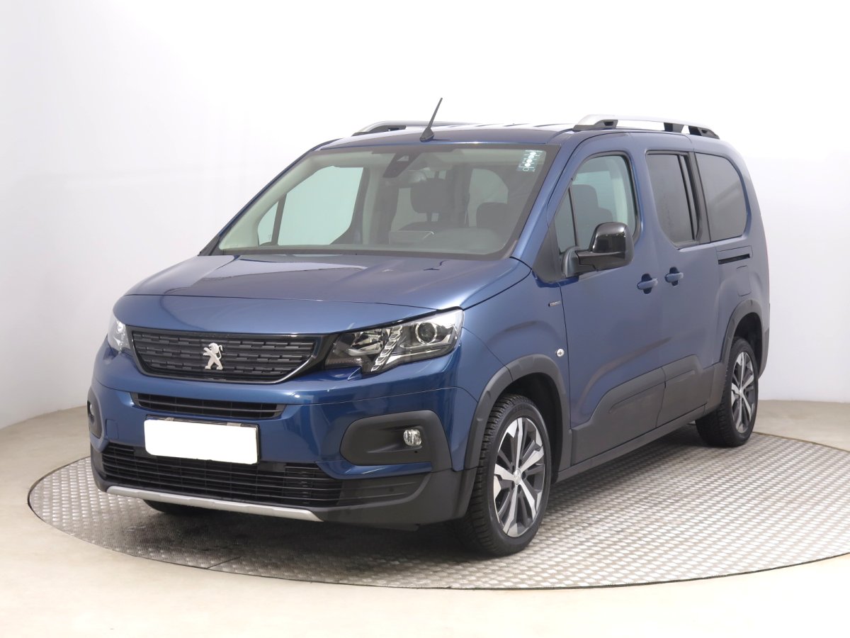 Peugeot Rifter, 2019 - pohled č. 3