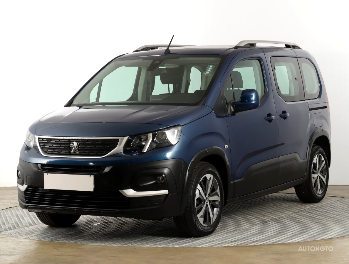 Peugeot Rifter, 2019 - pohled č. 3